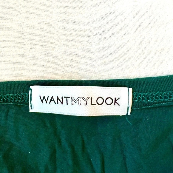 Beautiful “Want My Look” Green Wrap Dress Sz S😻🛍 Perfect 4 Date Night! 💕 - Picture 4 of 9